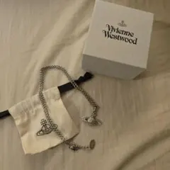 Vivienne Westwood オーブネックレス