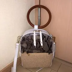 ヌールショルダーバック