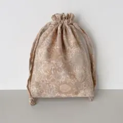 花柄 フリル 巾着ポーチ ベージュ / マチあり コスメポーチ ギフトにも◎ ①