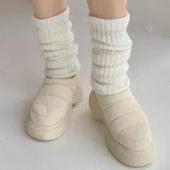 アイボリー スリッポン ムートンブーツ