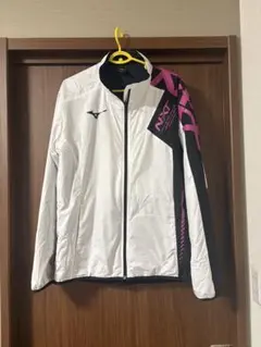 Item thumbnail for item e456ed51-ce4f-4fd7-b873-636c9637be93