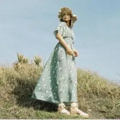 フリークスストア グリーン系 花柄 ワンピース 半袖