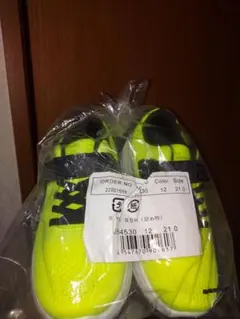 ヒラキシューズ