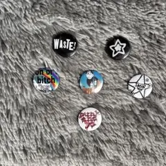fti アチカス　punk 缶バッチ