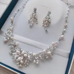 ラブディアラ★ブライダルアクセサリー ネックレス&イヤリング 淡水パール