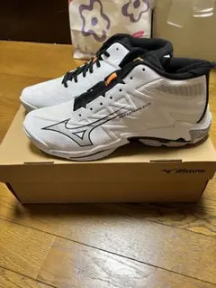 MIZUNO ウェーブライトニング ZB ホワイト/ネイビー 23cm MIZUNO ウェーブライトニング ZB ホワイト/ネイビー 23cm - メルカリ