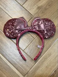 ディズニー　スパンコール　カチューシャ　ピンク　ミニー