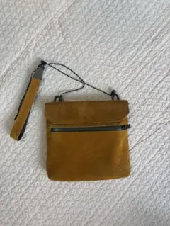アッソブ スエード サコッシュ オレンジのサムネイル