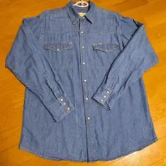 デニムシャツ