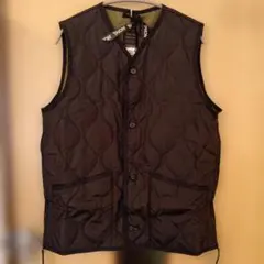 TAIONブラック キルティング ダウンベスト