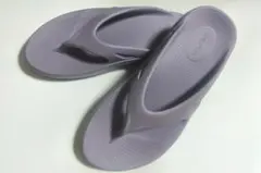 OOFOS ウーフォス リカバリーサンダル MAUVE モーヴ 23cmのサムネイル