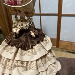 ロリータスタイルドール ブラウン/クリーム