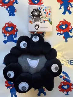 黒ミャクミャク フェイス ぬいぐるみ ボールチェーン カラビナ EXPO2025