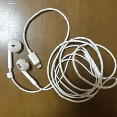 Apple Lightningコネクタ有線イヤホン
