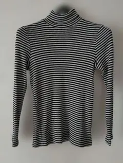 ユニクロ ストライプ タートルネック リブ ニット M