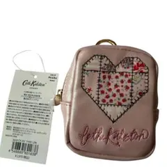 CATH KIDSTON新品未使用ハートパッチワークミニポーチカラビナ付きのサムネイル