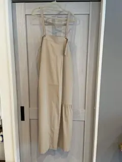 ベージュ キャミワンピース