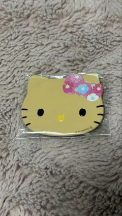 ハローキティ 缶バッジ