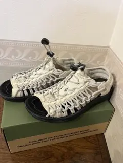 KEEN スポーツサンダル