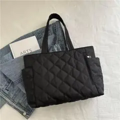 新品 トートバッグ　キルティング　ナイロン　軽量　大容量　カジュアル 黒