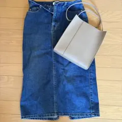 Item thumbnail for item 9399c08d-11c3-4b9a-a557-326cf1763bb7