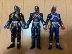 未開封 当時物 仮面ライダー響鬼 威吹鬼 轟鬼 ビッグサイズソフビ4体まとめ売り 未開封 当時物 仮面ライダー響鬼 威吹鬼 轟鬼 ビッグサイズソフビ4体
