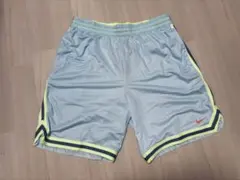 新品 NIKE メンズ バスケットボール ショートパンツ 2XLのサムネイル