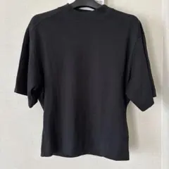 【新品】COS モックネック Tシャツ ブラック Sサイズのサムネイル
