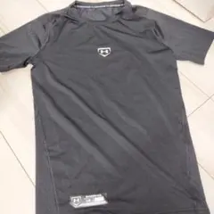 UNDER ARMOUR アンダーシャツ ブラック LGのサムネイル