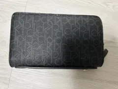 Calvin Klein ブラックレザークランチバッグ　長財布