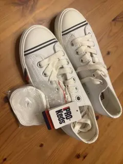 【新品タグ付】PRO-Keds ロイヤルアメリカ ロー 牛革 レザースニーカー