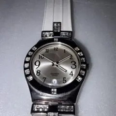 swatch ストーン装飾 アナログ腕時計のサムネイル