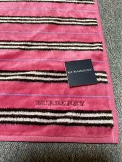 新品未使用品　バーバリー　ピンク　タオルハンカチ　16