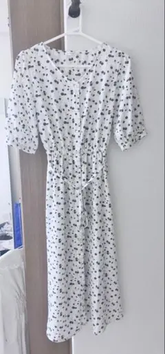 Honeys 花柄ロングワンピース