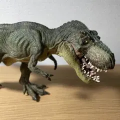 新品未開封品 500体限定 ティラノサウルス フィギュア シリアル