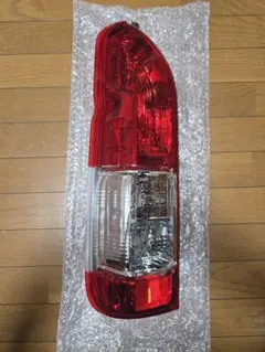 スズキハスラー(MH55S)右テールランプユニット - メルカリ