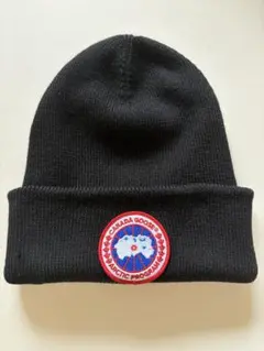 CANADA GOOSE ロゴニット帽 ユニセックス - メルカリ