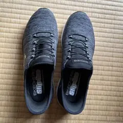 スケッチャーズ　スリップインブラック23.5センチ　149937 新品同様