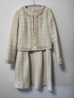 ベージュ ツイード セレモニースーツ