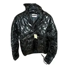 光沢黒ジャケット フード付き