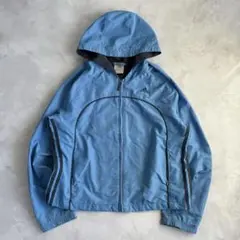 ブラック アディダス