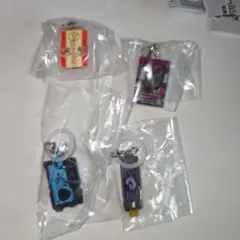 仮面ライダー　めじるしアクセサリー　ヴァレン　ジョーカーメモリ　ガチャ