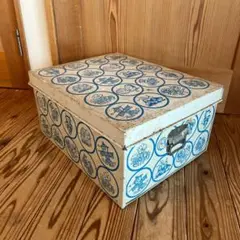 2026年最新】アンティーク 缶の人気アイテム - メルカリ