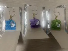 ポケモン　ポケチャーム　30周年ロゴマスコット　メタモン　ゼニガメ　チコリータ