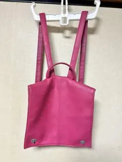 レトロ古着 ビンテージ ショッキングピンクリュック スクエア型 昭和レトロのサムネイル
