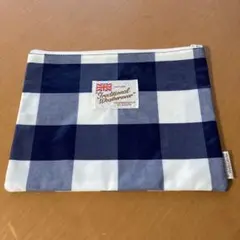 Traditional Weatherwear チェック柄ポーチ