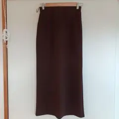 【未着用】UNIQLO ジャージタイトスカート ブラウン Sサイズのサムネイル