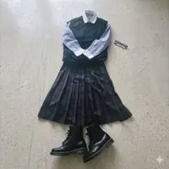 DAKS プリーツスカート　チェック柄　ネイビーグレー