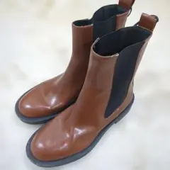 Item thumbnail for item b96fae26-56ce-4bca-b49d-a759d7b0c661