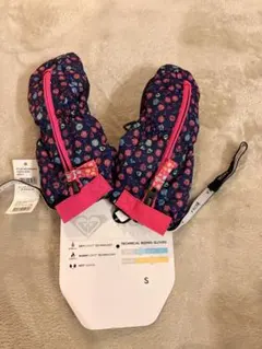 新品⭐︎キッズ手袋⭐︎雪用グローブ⭐︎ロキシー⭐︎S